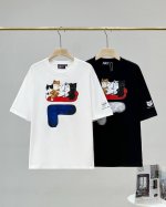 高品质斐乐2025早春最新系列 胸前印花Logo大牌感十足 高端大气完美演绎 经典圆领不挑人版型上身巨显瘦 面料采用230克纯棉面料 保证舒适性同时透气冰爽的同