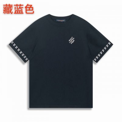 正确版高品质 p130 1V 2025Ss新配色字母提花针织棉质短袖 本款短袖圆领衫取材棉质针织，撞色提花标识铺陈其上。Marque 1 .Vuitton De