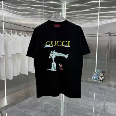 Gucci 2025春夏新款 260克短袖T恤 个性印花 男女同款宽松版 S M L Xl Xxl 五个码 黑色 酒红色 杏色