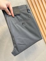杰尼亚 新款来袭2620春夏新款新品 专柜有售 实体店极品休闲裤专柜原版1:1好货，适合各个年龄段。市场最高版本的欧洲进口面料。舒适柔软亲肤，上身效果超级棒时尚