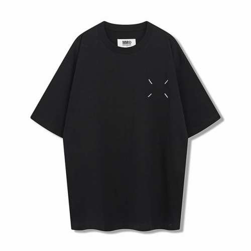 120【主推让利-10】Maison Margiela马吉拉支线Mm6重工刺绣经典数字印花圆领短袖、选用26支重磅精梳的280克爽滑双纱平纹面料、兼具柔软肤感与