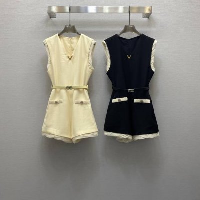 va*25Ss 性感V领金属扣点缀撞色花边设计连体裤， 配送腰带 高级面料，颜色:图片2色，面料：梭织醋酸面料 Smlxl
