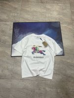 Burberry 巴宝莉战马Tb刺绣新款T桖！ 25Ss春夏新品，B家战马标识性刺绣，采用百灵达万针刺绣，饱满有型，最新配色！ 采用32支260克双纱纯棉原版面