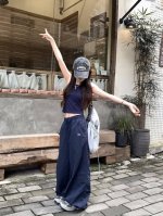 Alo 2650 夏炸街王炸！Alo 极简风蓬蓬呼吸裤，甜辣工装裤天花板 宝子们！Alo 又来搞事情啦！2650 夏季王炸单品 蓬蓬呼吸裤 直接焊在我腿上！极简