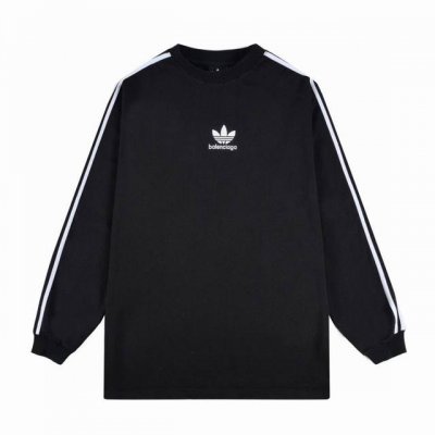 顶级复刻版本 Balenciaga 巴黎世家Adidas三叶草三条Logo烫印长袖卫衣T恤 面料: 日本精细棉料，质感细腻润滑 辅料: 原版吊牌辅料+白线吊领
