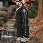 Arc'teryx 始祖鸟美式防水冲锋裤 新款机能休闲裤 男女同款 高品质 小红书主播推荐 上身质感满满 版型立体 完美修饰腿型 可随意日常搭配 不费劲就能穿出
