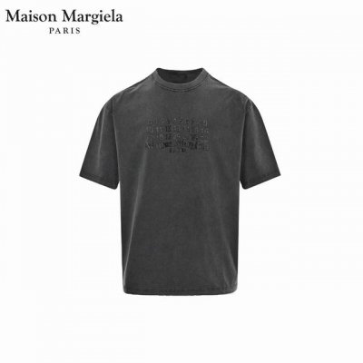 Maison Martin Margiela 马吉拉25Ss 激光刺绣对位印花短袖T恤 采用订色订染毛圈纯棉衣面，250G双股双纱，手感舒适 进口针织针梳棉进行