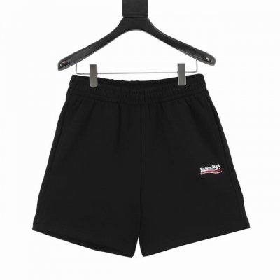 Balenciaga 巴黎世家 可乐刺绣小标短裤 面料原版定制，非常耗时废料，密度手感和原版达到一致，松紧腰搭配，轻松调节腰围，侧面拼接黑色织带设计，作为整条裤