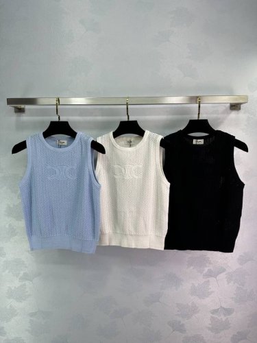 P20025春夏Celin*女装新款，亲肤凉爽，30%绢丝70%长绒棉，圆领挑孔图案+凯旋门镂空图案背心 米白 蓝色 黑色3色 尺码Sml 现货供应。T226B