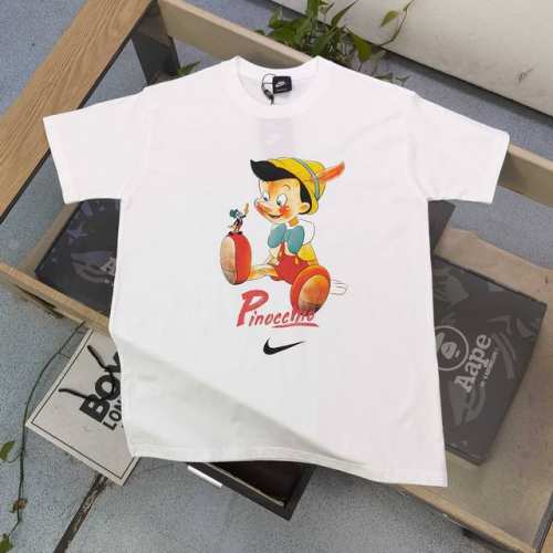 款号 Tx343 2025新款Nike耐克钩子迪士尼匹诺曹图案Logo印花休闲情侣短袖T恤 轻奢高级 上身效果 绝绝子 采用250克纯棉面料 全套定制辅料 印花