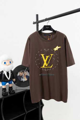 款号L09 Lv路易威登烫钻字母航线印花圆领短袖 烫钻 印花 亮片全套包装 三标齐全 原版配套辅料1:1 主唛工艺 非常的高端 已经过高温预缩处理 反复水洗都不