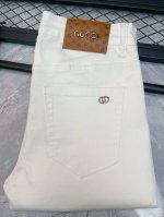 经典大牌Gucci牛仔裤长裤 男装品牌服饰简约大气潮流时尚款修身小脚牛仔裤 夏款微弹力舒适透气纯棉面料 百搭耐看款永不过时 码数29 38 齐全