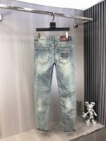 Bai Gucci 古奇 2025春夏最新推出男士牛仔裤新品 重工水洗牛仔面料 定制面料和一般牛仔布料比起来 更加柔软舒适 超重工洗水工艺 双工艺洗水 整条裤子