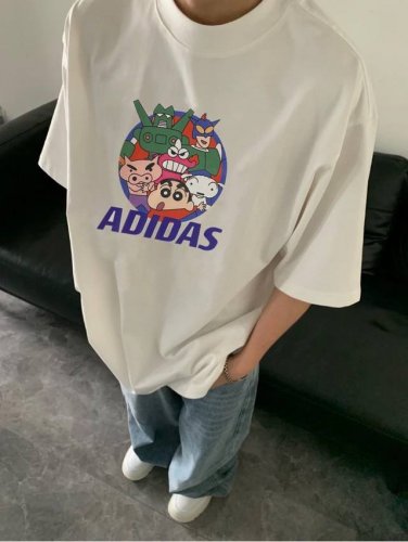 Adidas阿迪达斯 蜡笔小新特写镜头纯棉直筒T恤卡通印花短袖情侣款 Color: 白色 Size: M-Xl M 肩宽50 胸围112 衣长 Cm L 肩宽5