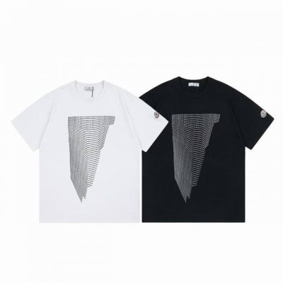 上新款号： M1046 2025早春Moncler 蒙口 官网同款印花图案 双纱纯棉短袖 - 260G双纱纯棉顶级面料 手感柔软 百分百纯棉独家出货 定染硫化黑