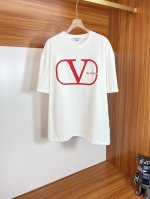 华伦天奴 2025春夏新品 三标齐全 圆领短袖T恤 好货不用过多介绍 看细节 专柜码数：M-Xxxl 175 140建议L