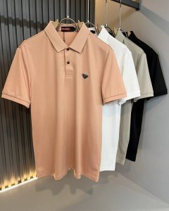 prad*普*达 2025春夏季新款经典元素短袖polo衫，经典大方的款式，可以穿十年都还是流行的那种，你一定要收藏几件，难得精致极致的款，你一定要收！好品味的