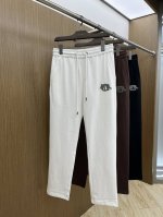 cd 独家定制工艺2025最新款 高端品质版型面料五金都是专柜1:1定制，裤子是用的100%纯棉面料，Logo采用品牌经典三角标与字母压花工艺，时髦显瘦于一体的