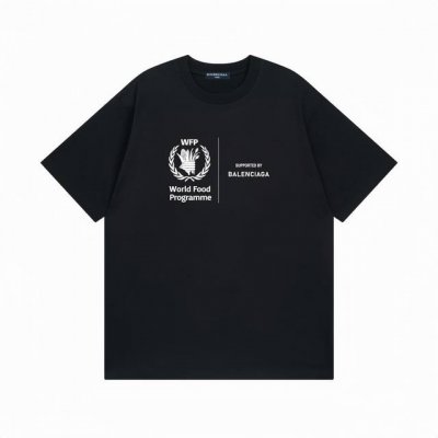 巴黎世家Balenciaga 玉米麦穗字母印花短袖百搭T恤短袖情侣款 面料：重磅双纱300G纯棉新疆长绒棉越洗越有质感穿上去不松垮不起球不掉色。 克重：绝对用料
