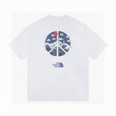 高品质北面2025早春最新系列！胸前印花Logo大牌感十足！高端大气完美演绎，经典圆领不挑人版型上身巨显瘦 面料采用230克纯棉面料，保证舒适性同时透气冰爽的同