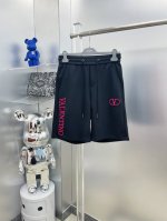 Vltn 华伦天奴 Val 25Ss夏季新款刺绣字母Logo短裤 M 面料柔软舒适 搭配Logo字母 手感舒适上身挺括有型 两色 码数：M-3Xl
