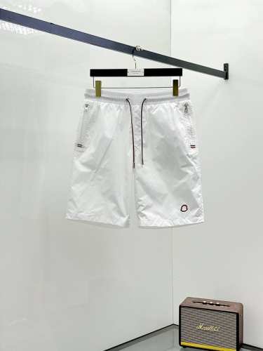 蒙口 三标齐全 2025夏季新款男士休闲短裤，高级定制面料透气面料 透气弹力舒适度极高，细节无可挑剔，顶级辅料配备，原版Logo设计理念，手感细腻柔软！上身版型
