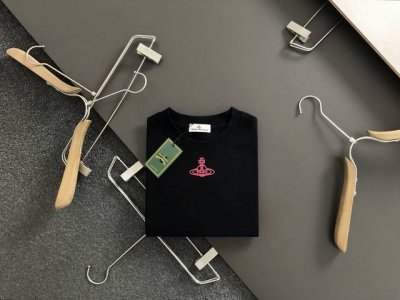 Xth*宽松版型M-Xxxl 25早春最新卡通重磅短袖，高端品质专柜原单圆领短袖，顶级制作工艺进口面料，专柜款独特设计，采用进口高端订制进口丝线手感一流！官网在