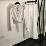 款号20252681 Alo新款运动套装，简约Logo反光印花长袖连帽拉链外套+修身显瘦喇叭长裤，白色，黄色，黑色，Sml， M码；胸围86，袖长73，衣长46