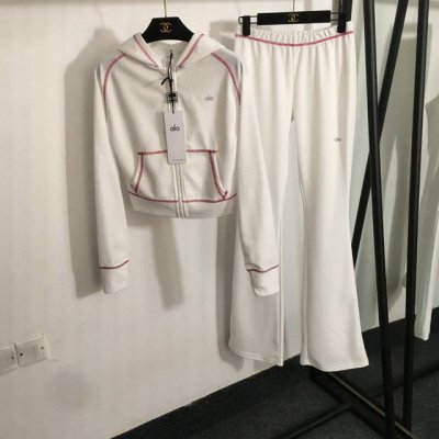 款号20252681 Alo新款运动套装，简约Logo反光印花长袖连帽拉链外套+修身显瘦喇叭长裤，白色，黄色，黑色，Sml， M码；胸围86，袖长73，衣长46