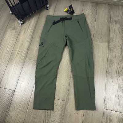供 Kailas 凯乐石 24款春秋版户外登山裤！ 男女同款！ 采用高密度登山布锦纶面料！一穿便知！ 非常舒适，具备良好的透气性和运动自由优良的户外登山四面弹