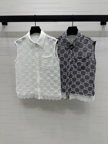 上新原单高端品质Gucc* 2025春夏新款系列 蕾丝拼接提花无袖衬衣 定制进口人丝材质 提花工艺处理 呈现菱格分布的双G字母图案 无袖翻领衬衫裁剪 微透效果轻