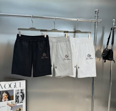 loro Piana诺悠翩雅*25S新款五分短裤！经典品牌图形标识.立体定制压胶工艺.简单高级！高密冰感四面弹轻薄面料.上身无束缚感，舒适透气.男女同款！颜色：