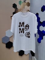 马吉拉 Mm6 高品质2025春夏 官网走秀款Lv大师亲手设计潮牌新品印花圆领短袖T恤 时尚又个性 超级百搭好看的一款 男女同款 人手必备 吊牌 领标 水洗麦
