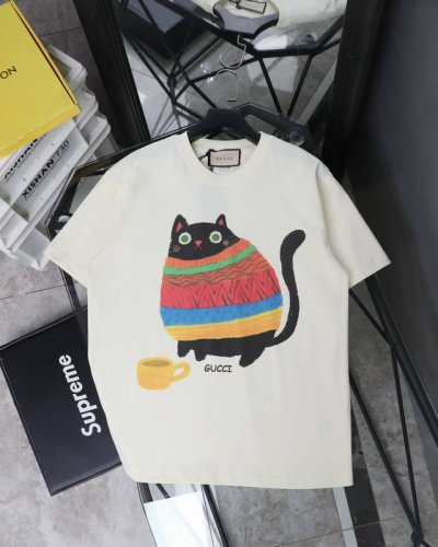 供 实拍图 古驰 Gucci胖胖小猫圆领短袖T恤 款号 344 原版面料官方同款短袖T恤 定制280 克同缸染面料手感非常舒服 春夏最新砖柜同步时尚又个性超级百