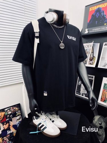 evisu 福神夏季新品达摩男女休闲短袖T恤 不得不推荐一款非常受欢迎的硬货！夏季你需要这样一件超百搭的T恤官网发售 采用的技术是德国进口的数码印机 所以印花是