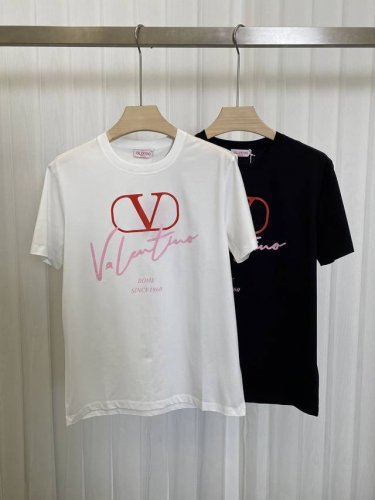 valen*Tion 新品正面字母印花棉质短袖T恤，Zg同款，胸前饰有高辨识度品牌字母印花标识，简单大气、橱窗单品百搭款，定制奢侈品原版高支高密80S 3股纱丝