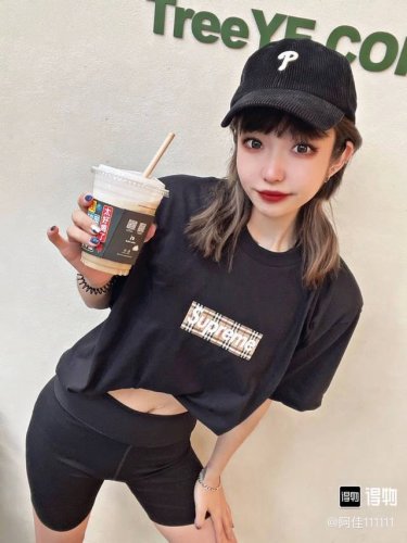 841款Supreme Ss22 Week 3 X Burberry 联名款 Box Logo Tee 徽标印花圆领舒适短袖T恤 男女同款 码数Smlxl 黑色