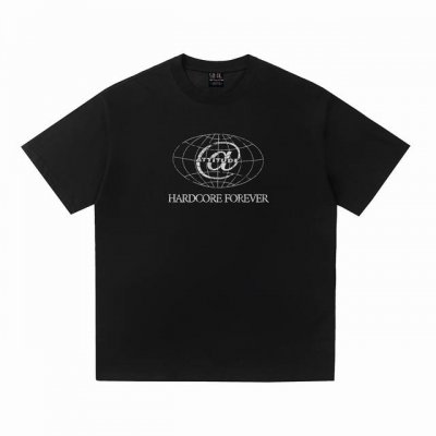Vt2541 复古美式短袖T 颜色：黑色 白色 码数:S-Xl 在90年代，许多服装公司从硬核领域脱颖而出。其中一些公司试图提高人们对问题的认识，一些公司试图制