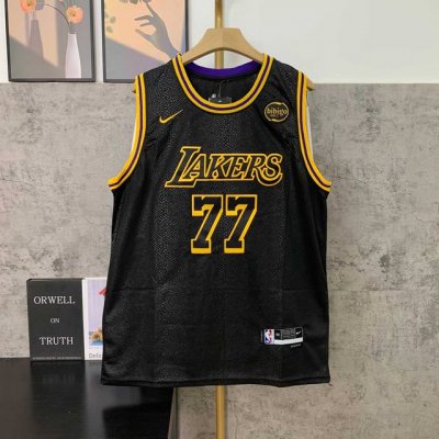 70 款号:S61 顶级刺绣版本 Nba湖人队24-25赛季77号.东契奇城市版球衣 Sw球迷版 官网同步上新 新款选定各路大神上身同款 刺绣背心 字母和英文采
