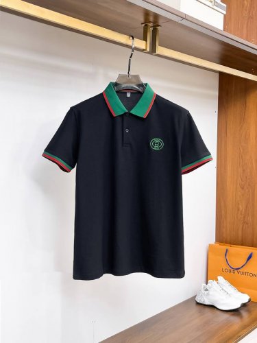 古奇 2025Ss夏季新款字母Logo男士翻领polo衫！经典商务男款，高端男装的天花板级别的商务男款！简约时尚大气不失优雅，单穿内搭体面过人，品质控 细节控的
