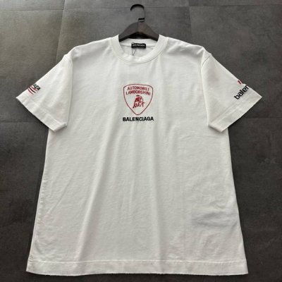 爆款推荐 Balenciaga巴黎世家2025新款Logo绣花短袖T恤 高版本高品质原版面料 网红明星同款 定制32支双纱280克重棉 双袖标识绣花+洗水磨破工
