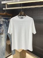 balmain 巴尔曼 系列 Vip高级定制 2025春夏季新款短袖 百搭款式 任何人都可以轻松驾驭 面料全订制 高定一等品棉面料 面料手感柔软，上身舒适柔软
