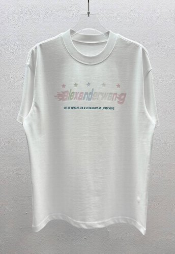 大王 新款上 亚历山大王数码直喷印花 双纱精纺全棉100%面料 克重300克 版型宽松 男女同款 颜色：黑 白 码数：S M L Xl