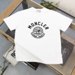高版本 2025新款Moncler蒙口世界地图铃铛公鸡图案Logo字母印花休闲情侣宽松短袖T恤，独一无二的活性环保面料染色，32支双纱精梳纯棉爽滑手感，纯棉不起