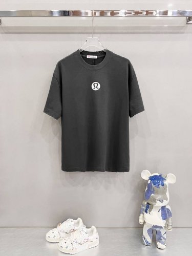 lululemon 露露乐蒙 320克圆领短袖T恤 磨烂领口工艺经典发泡印花Logo小标 官方同步 1:1原版开模 时尚个性 百搭潮流 纯原品质 原版洗水面料