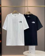 tnf北面雪山营地系列夏季新款宽松情侣款短袖T恤 颜色: 白色 黑色 细节版本一比一复刻 重磅专柜最新款！走一波！绝对私房牛货！ 重磅升级260克#40织双纱面