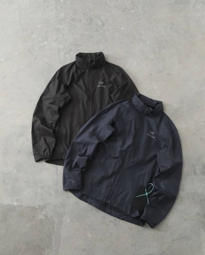 Arc'teryx始祖鸟 Squamish Hoody 轻量 风壳夹克 想要一款夏季超级薄款的防晒透气外套吗？不要错过Arc’Teryx 始祖鸟 Nodin J