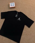 顶端刺绣品质乔丹Jordan刺绣Air短袖宽松男女同款情侣款 采用抗菌260克新疆长绒棉重磅面料 透气舒适 怎么洗都不起球透气轻柔的短袖 让您穿着舒适一整天 品