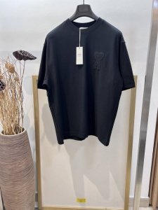 Size：S M L Xl 黑色 卡其色 两色入 Os宽松版 197353825081 Ami2025Fw 爱心系列早春限量版 黑武士真的不要太好看 毛线Log