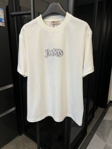 高版 Burberry 巴宝莉 25Ss 草体发泡字母印花短袖 白 重磅克重260G纯棉双纱面料 螺纹定织定染通肩拉条工艺增加衣物清洗寿命 触感舒适 品质上乘